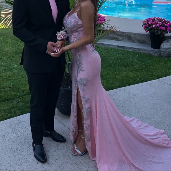 PORTIA & SCARLETT Prom/Special Occasion Dress - Picture 3 of 3